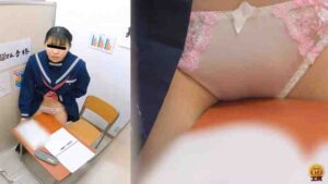 女学生放課後 激擦り失禁オナニー