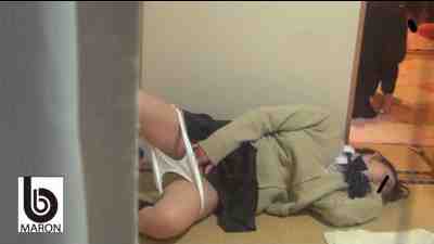 JK隠撮 お母さんがいるのにやめられないオナニー