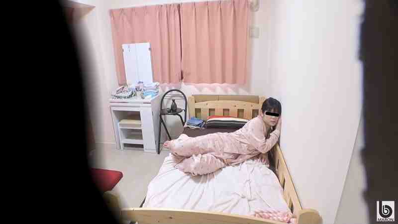 新生活女子大生 隣室あえぎ声に欲情オナニー