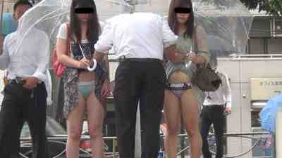 私のスカートめくって下さいPart1 ドキドキ露出アルバイト