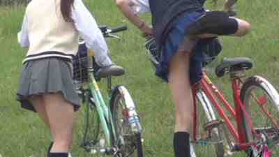 隠撮 JK立ちコギ青春パンチラ