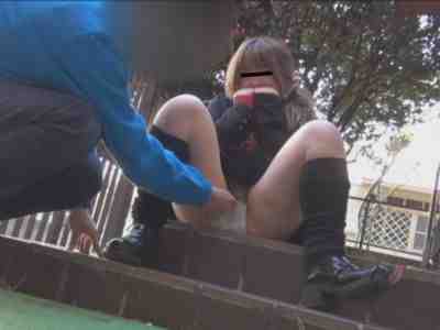 パンツ見せて下さい! 〜素人女に濡れるまでイタズラ〜