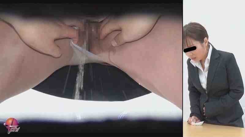 尿道弄クリ面接恥感 ～耐えきれずにダム崩壊～